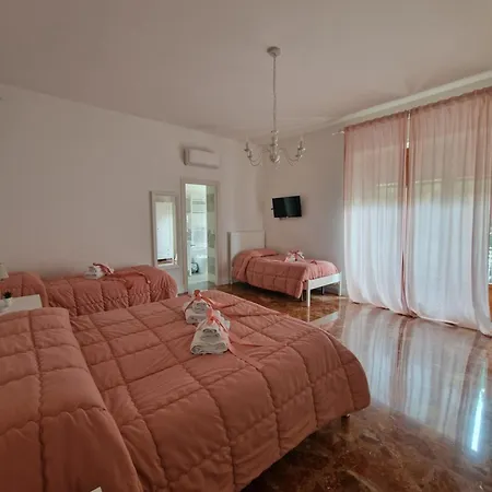 Nocleg ze śniadaniem I Pini *